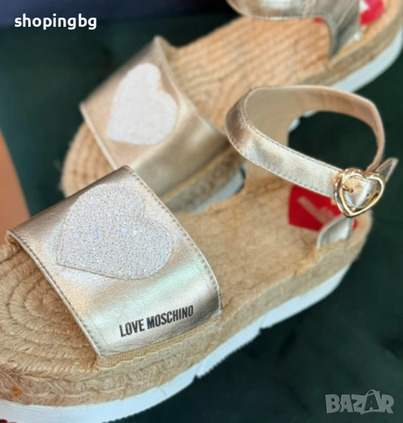 Оригинални дамски сандали Love Moschino., снимка 1