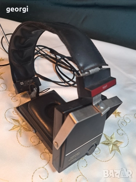 Японски стерео радио слушалки Toshiba 29/2, снимка 1