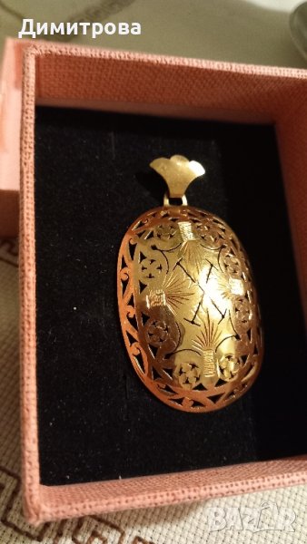 Масивен златен медальон 8.63гр/14к , стара ръчна изработка, снимка 1