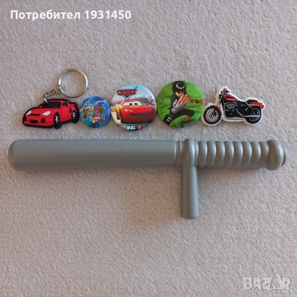 значки кчючодържатели и палка милиционерска, снимка 1