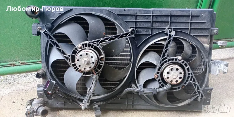 радиатори с перки за Ауди а3 1.6 бензин 101 1999, снимка 1