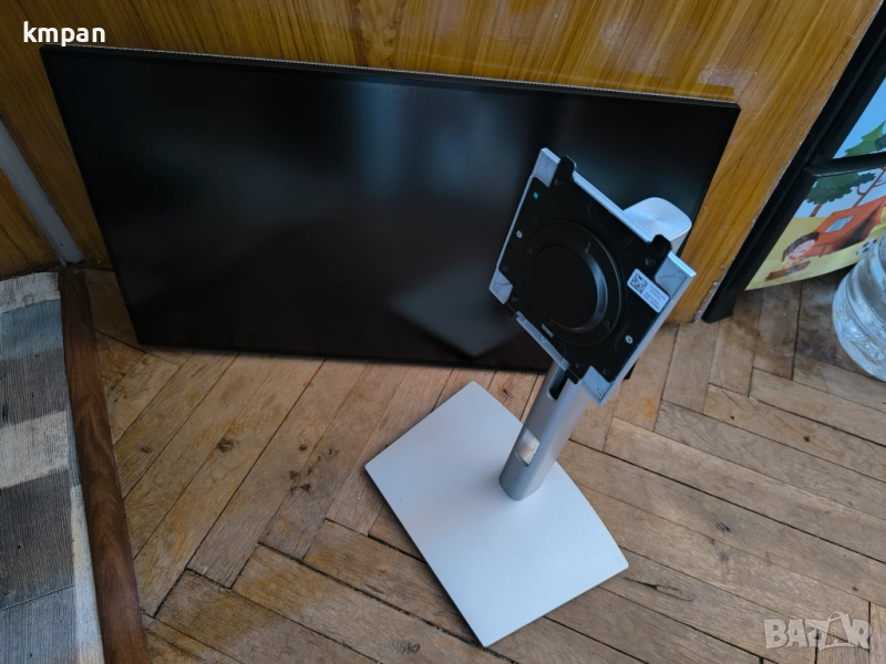 Монитор за части Dell UltraSharp U2722DE, снимка 1