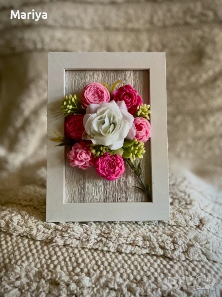 Ароматна картина с цветя от соев восък и изкуствена аранжировка. Розово и бяло. , снимка 1