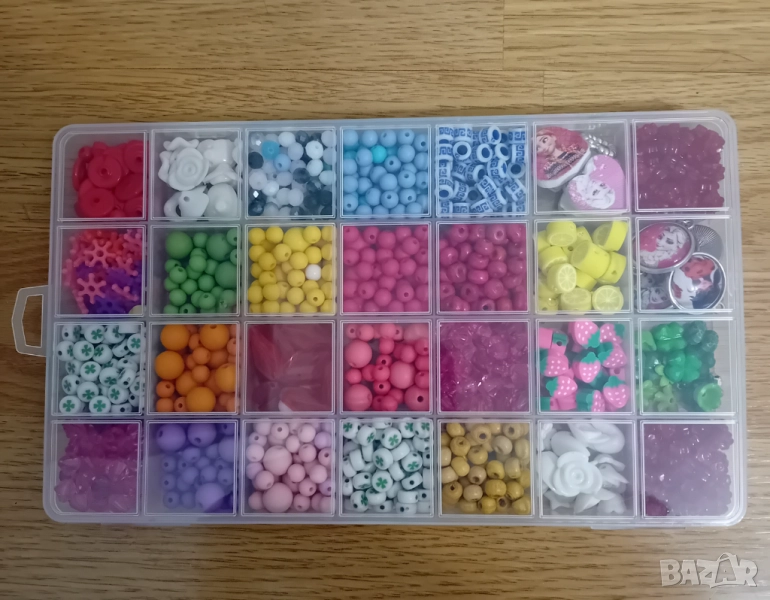 Кутия с мъниста , снимка 1