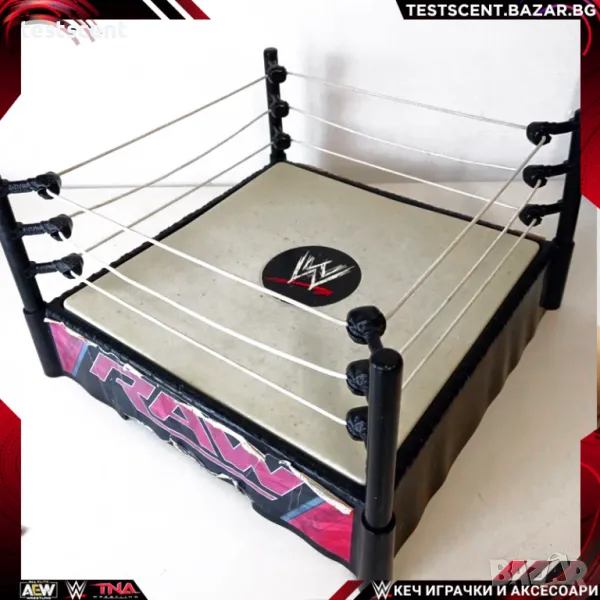 Ринг за играчки WWE Raw Spring Action Ring - пружиниращ - ОК състояние, снимка 1