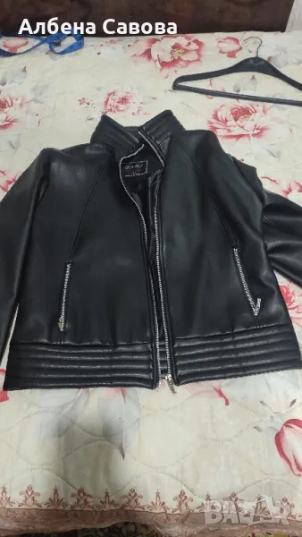 Дамско кожено яке, снимка 1