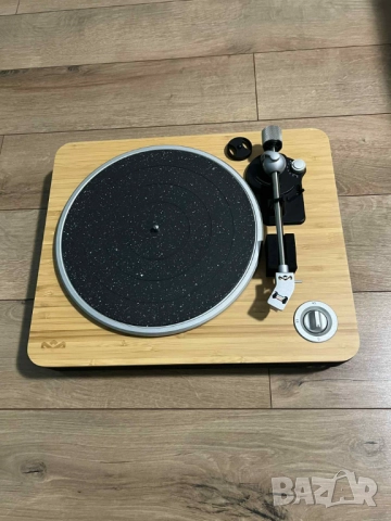 Грамофон House of Marley