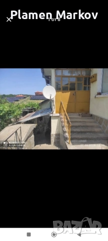 Продава се двуетажна къща във село Доситеево 