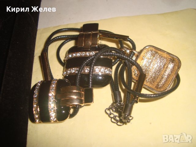 ФЕШЪН АРТ ОГЪРЛИЦА ЕМАЙЛ и КРИСТАЛИ 23442, снимка 7 - Колиета, медальони, синджири - 33395607