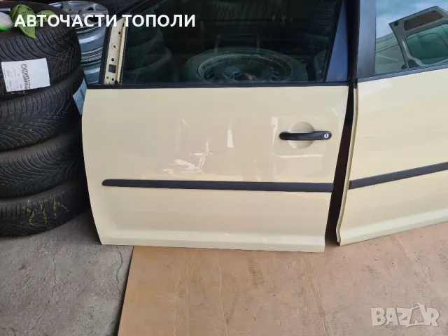 Врата Врати Фолксваген Туран VW Touran след 2010г., снимка 4 - Части - 47341410