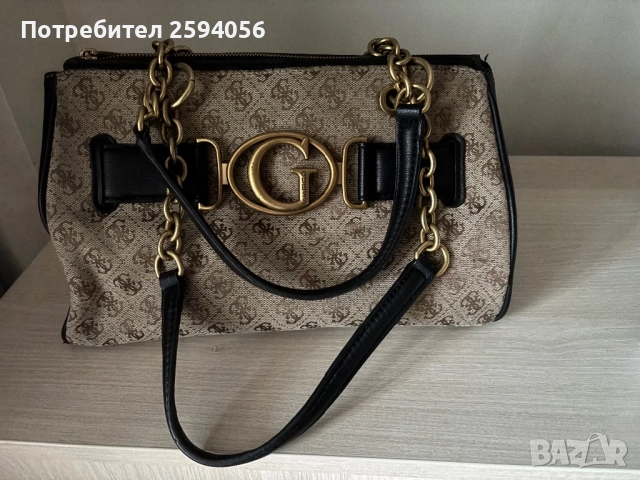 GUESS Дамска чанта, снимка 3 - Чанти - 51837680