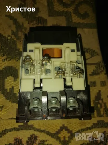 Продавам контактор 