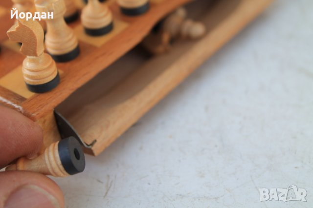 Неизползван дървен туристически шах от '' ГДР '' с магнити, снимка 14 - Колекции - 40196771