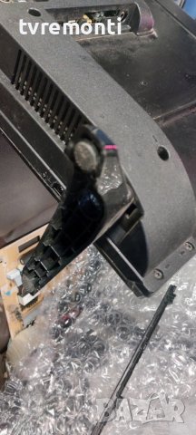 крачета за телевизор TELEFUNKEN модел 32HE4011​, снимка 5 - Стойки, 3D очила, аксесоари - 43232151