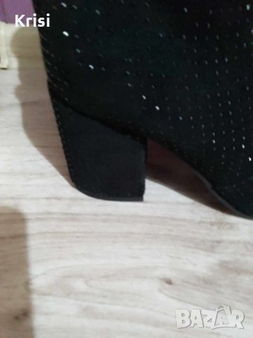 Дамски боти Естествен велур, снимка 3 - Дамски боти - 43472085