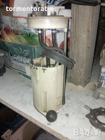 Бензинова помпа от Алфа 156