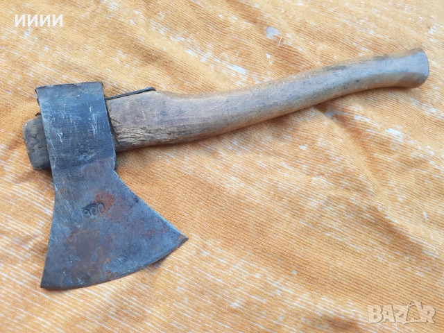 Топор брадва 800 с 2 печата, снимка 2 - Антикварни и старинни предмети - 53177829