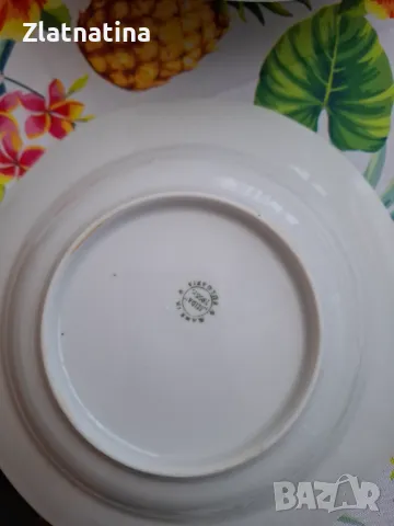 Порцеланов комплект от СОЦА, снимка 3 - Прибори за хранене, готвене и сервиране - 49572416