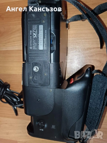 Видео камера hitachi VM-C1E, снимка 2 - Камери - 53272454