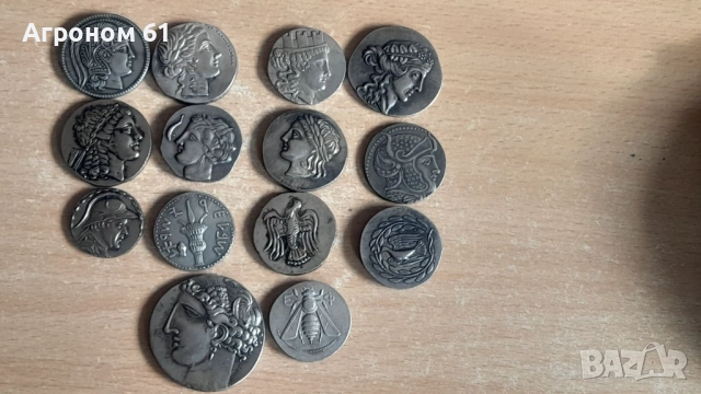 Римски монети сечени от Брут по случай убийство на Цезар реплики, снимка 7 - Нумизматика и бонистика - 52532817