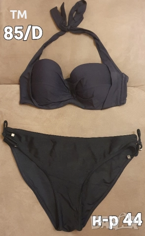 Голям лот от бански, плажна рокля и две хавлии и , снимка 2 - Рокли - 52000001