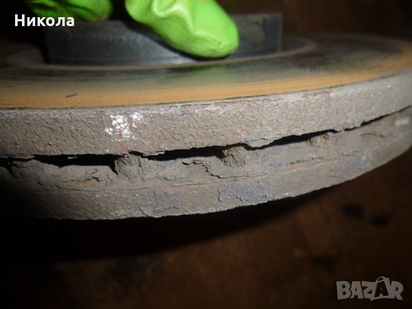 Предни дискове с накладки за Пежо 807 2.2 хди 128 к.с, снимка 3 - Части - 32549532