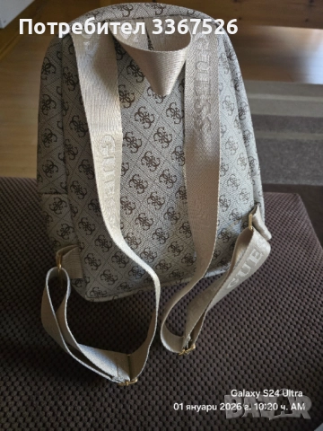 Дамска раница Guess, снимка 3 - Раници - 52948349