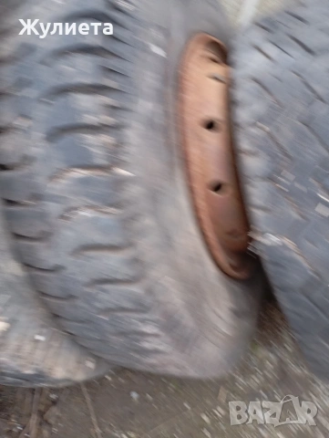 гуми11.00-20, снимка 5 - Гуми и джанти - 53286075