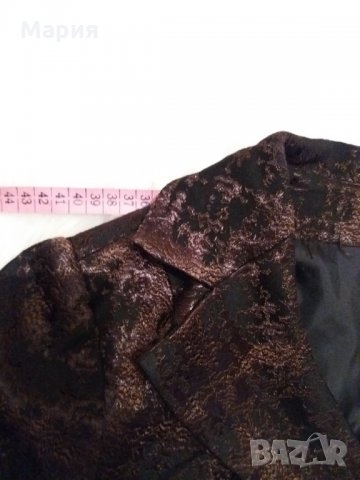 Дамски костюм L/XL 10 лв, снимка 8 - Костюми - 26839429