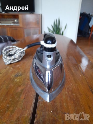 Стара Руска парна ютия #2, снимка 2 - Антикварни и старинни предмети - 42961195