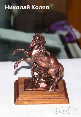 Статуетка-сувенир "Кон и ездач".Медна галванопластика., снимка 3 - Други ценни предмети - 48701900