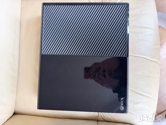 Xbox One с контролер (boxed) в кутия и контролер с кутия, снимка 3 - Xbox конзоли - 52938937