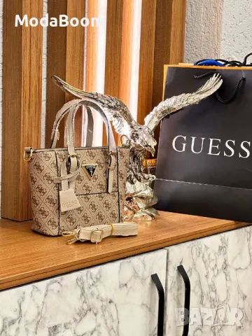 Guess дамски чанти Различни цветове , снимка 2 - Чанти - 48876516