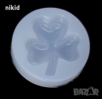 Трилистна детелинка прозрачен силиконов молд форма калъп бижутерски сладкарски смола фондан изделия