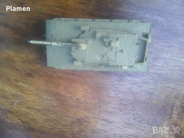 Макет на съвременен основен танк на израелската армия, снимка 1 - Колекции - 38513096