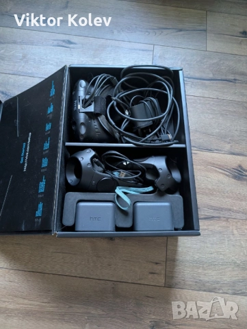 HTC Vive VR комплект – Пълен сет, работещ, употребяван, снимка 5 - Аксесоари - 52709067