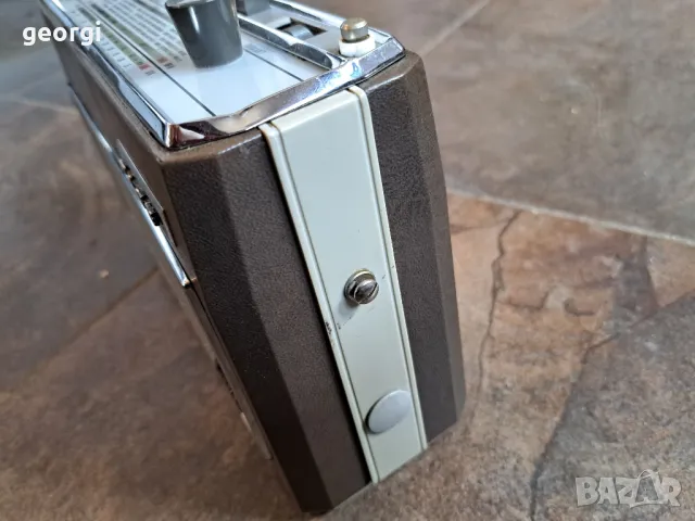 ретро радио транзистор Graetz Page    8/3, снимка 11 - Радиокасетофони, транзистори - 50410267