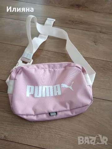 PUMA чантичка бананка