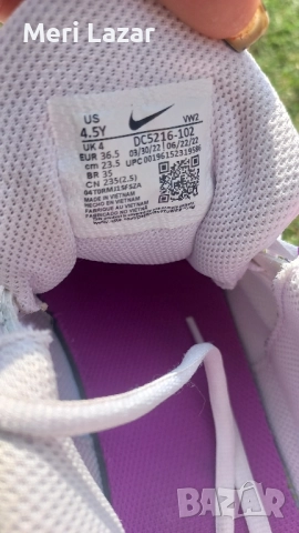 Детски маратонки Nike, снимка 4 - Детски маратонки - 51615129