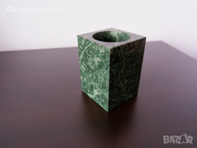 Масивен моливник от зелен мрамор, снимка 3 - Други - 32428188