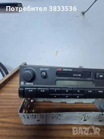 Vw Alpha оригинален радиокасетофон за Vw Golf Mk3 & Jetta Mk3 Vento, снимка 3 - Части - 49698549