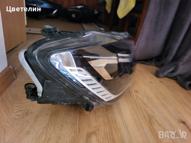 Десен фар фарове VW Caddy 4 desen far кади 4 2K8941036А 1204110000, снимка 2 - Части - 43218511