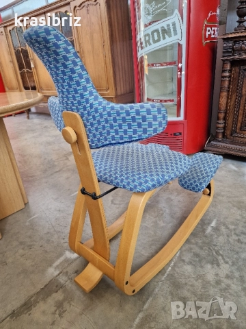 Регулируем Ергономичен Стол за коленичене с облегалка-внос от Германия!, снимка 4 - Столове - 51794400