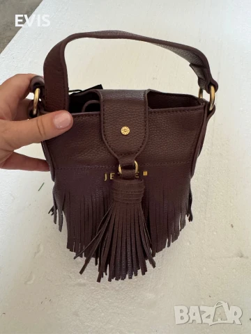 НОВА кафява кожена чанта Jette – с ресни и дълга дръжка