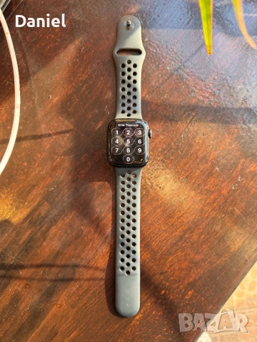 Apple watch series 7 nike edition , снимка 10 - Друга електроника - 53474133