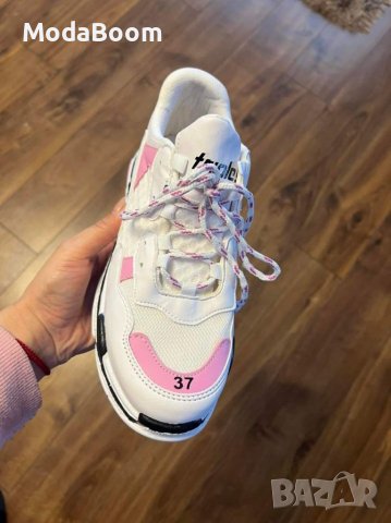 Дамски обувки Balenciaga, снимка 2 - Дамски ежедневни обувки - 36616433