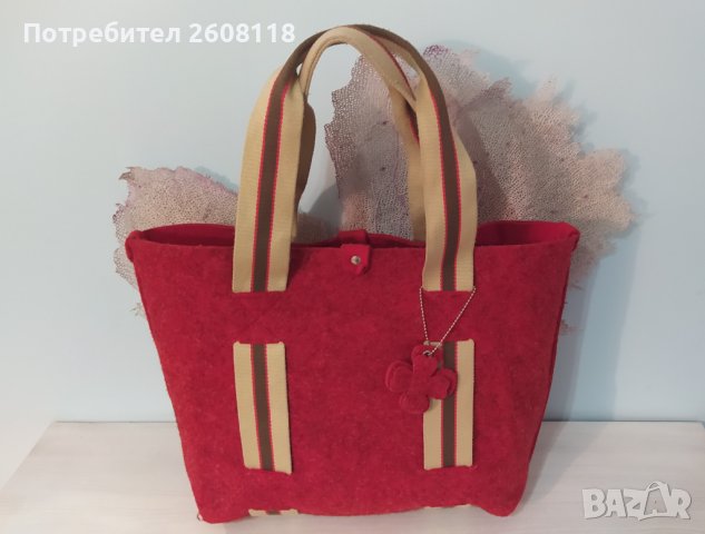 Червена зимна чанта – филц, голяма, снимка 2 - Чанти - 43223113