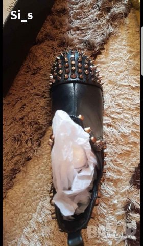 модерни боти с шипове, снимка 4 - Дамски боти - 34965801