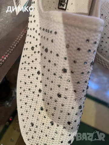 Дамски спортни обувки, снимка 3 - Дамски ежедневни обувки - 51121154