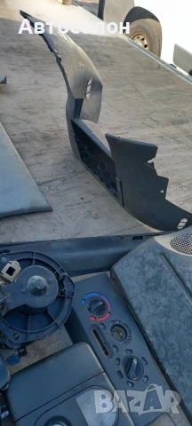 Части за Ивеко Дейли 2.3Д 2002, снимка 10 - Части - 50955600